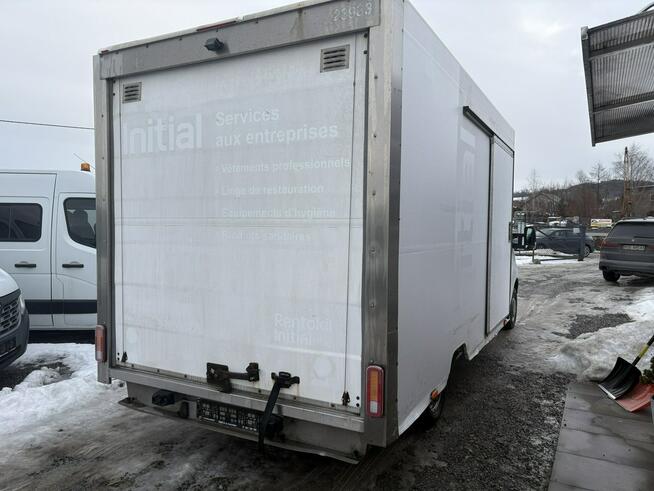 Renault Master kontener niskopodwoziowy niskopodłogowy