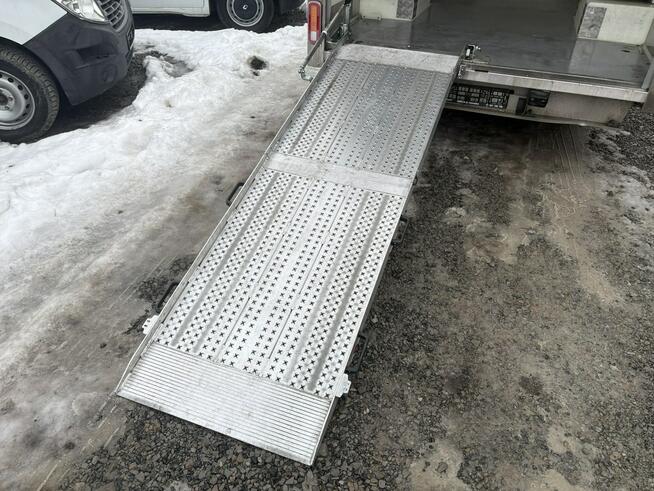 Renault Master kontener niskopodwoziowy niskopodłogowy