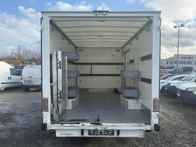 Renault Master kontener niskopodwoziowy niskopodłogowy