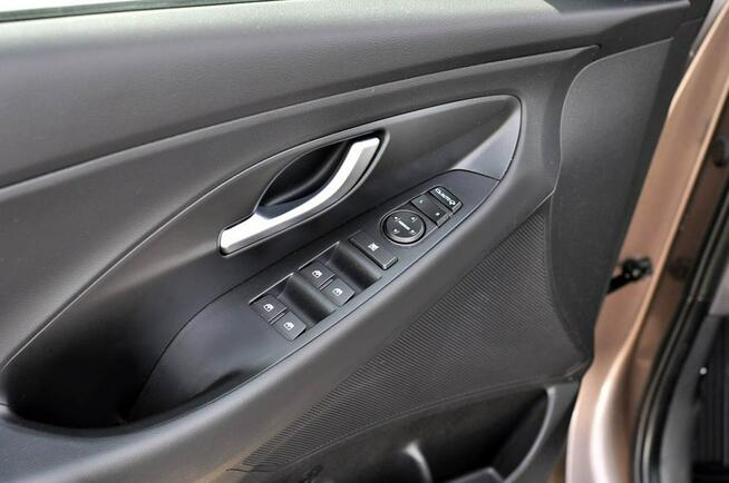 Hyundai i30 _1.5 T GDI 160KM 48V_Premium_Navi_Led_Kamera_