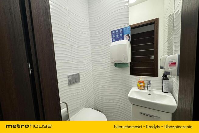 Dworek z okresu międzywojennego w centrum miasta