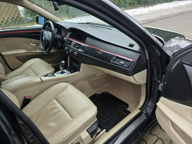 BMW 523 2.5 Benzyna bogata wersja ważne opłaty