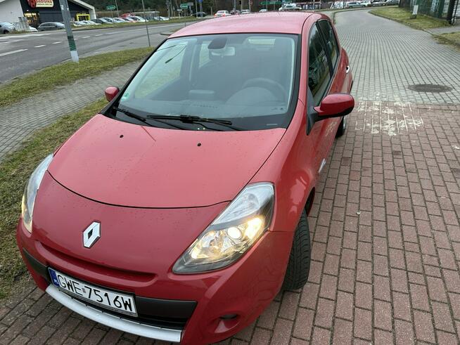 Renault Clio Nawigacja, po liftingu, klimatronik, mocna benzyna,isofix, opony wiel.
