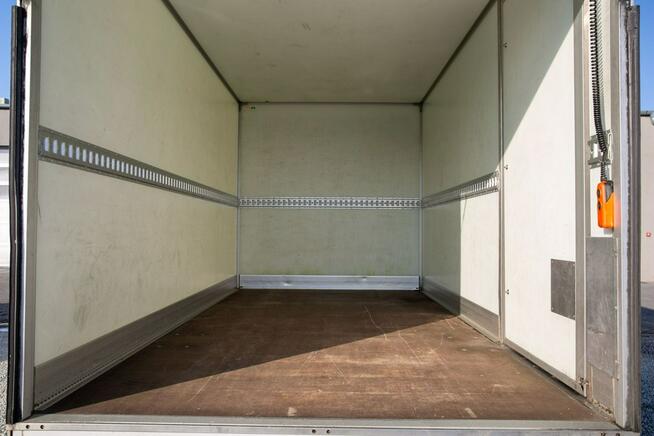 Volkswagen Crafter 177KM 8ep KONTENER + WINDA dHollandia 750kg + DRZWI BOCZNE UDT W CENIE
