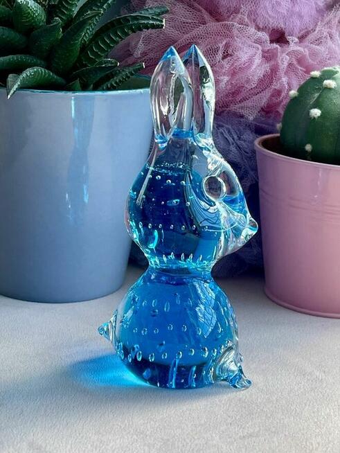 Szklana figurka, Szklo artystyczne