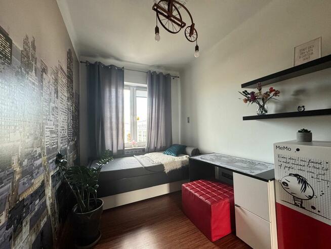 Wynajmę mieszkanie 4 pokojowe centrum. Bezpośrednio.