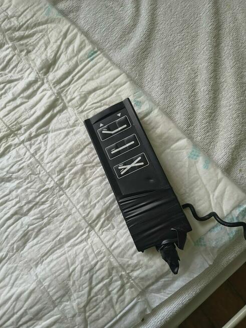 Sprzedam używane łóżko ze wspomaganiem dla osoby leżącej