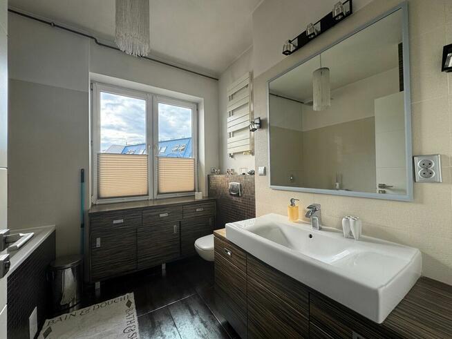 Wynajmę mieszkanie 4 pokojowe centrum. Bezpośrednio.