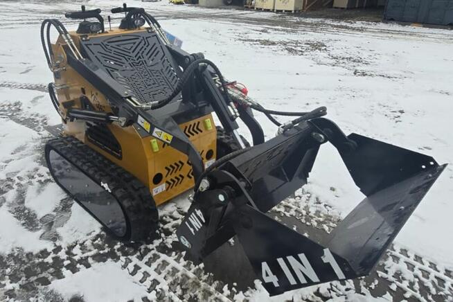 Mini ładowarka gąsienicowa INFRONT YF380 łyżka szczękowa