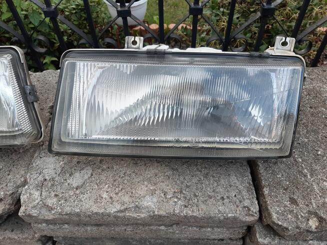 Reflektory przednie Skoda Felicia 1.3 MPI po liftcie