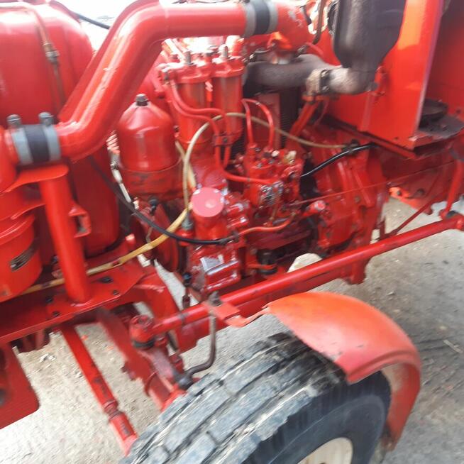 Ciągnik rolniczy Władimirec T 25 wladimirec