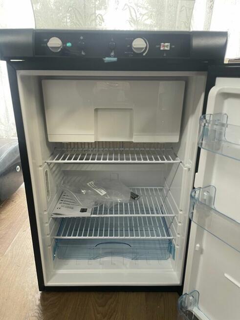 Lodówka absorbcyjna gazowa, 12V, 230V powystawowa 100L