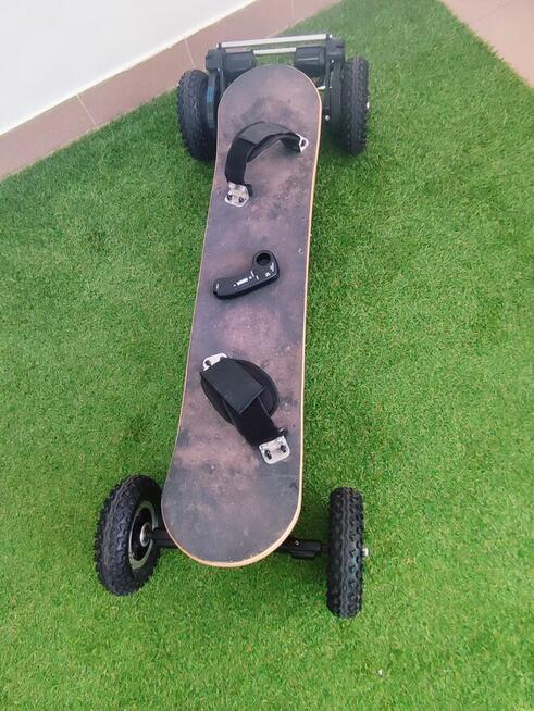 Deskorolka elektryczna SYL-8 silniki 2x1450W 40km/h