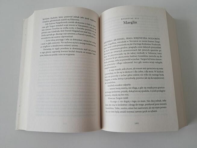 Książka „Silmarillion” J.R.R.Tolkien, do sprzedania