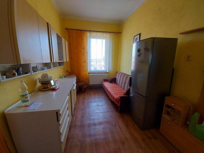 Będzin Grodziec, mieszkanie do remontu w kamienicy z CO