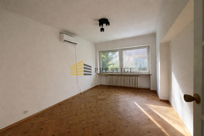 Dom na biuro, metro, 7 miejsc parkingowych