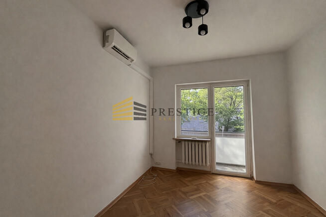 Dom na biuro, metro, 7 miejsc parkingowych