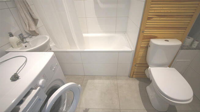 Sprzedaż mieszk. 35 m2. z balkonem 2 piętro, ZWM