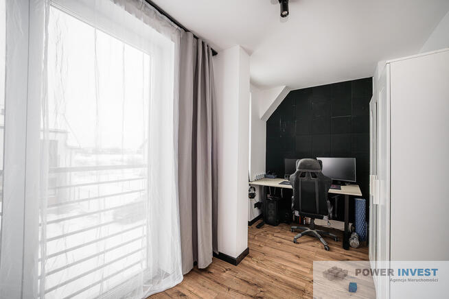 Nowy segment do wejścia-ogródek, 2 miejsca post.