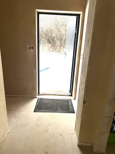 Dom Warszawa Wawer, Las