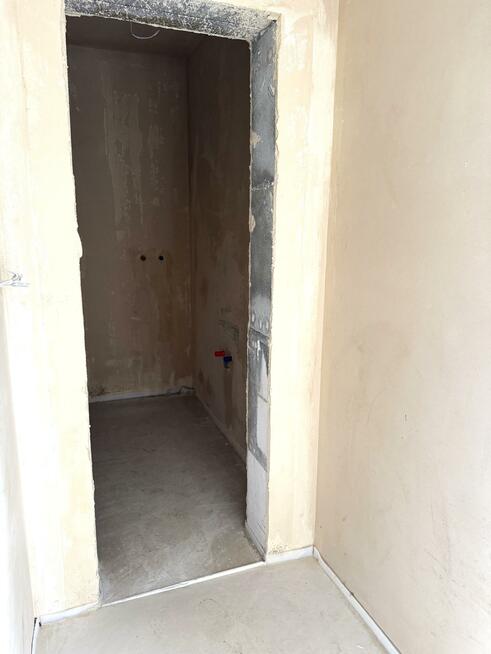 Dom Warszawa Wawer, Las