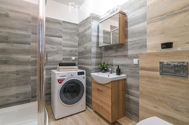 Klimatyczne, słoneczne mieszkanie z ogródkiem!