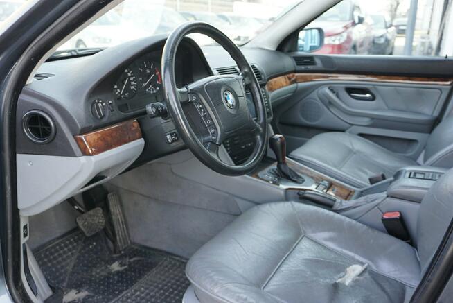 BMW 530 zarejestrowany, ubezpieczony