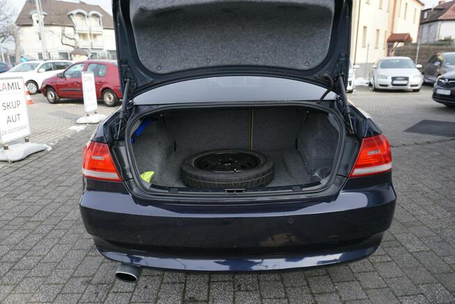 BMW 320 zarejestrowany, ubezpieczony