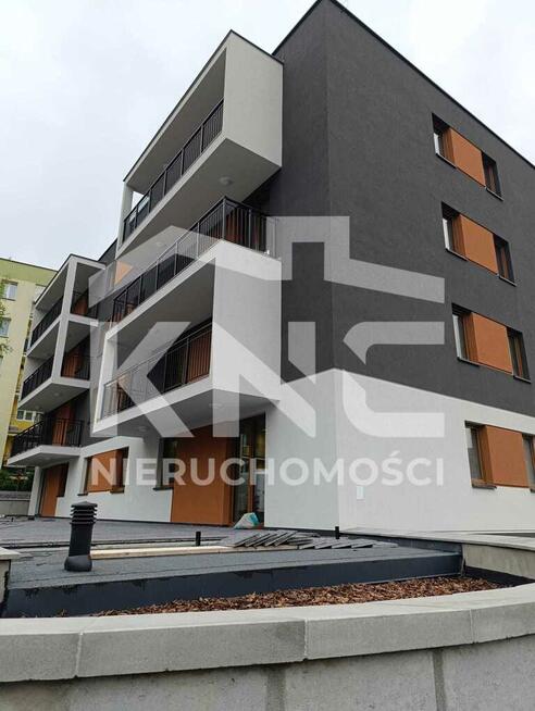 Bezczynszowe 1 piętro 37,50 z balkonem