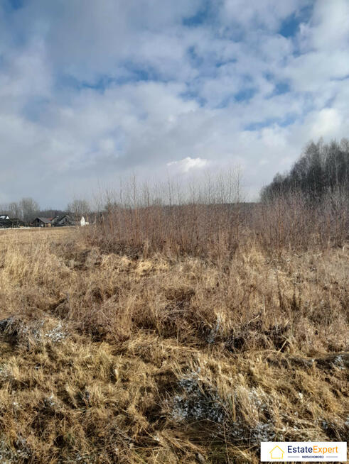 Atrakcyjna działka budowlana Podlesie niedaleko Pierzchnicy 25 km od Kielc