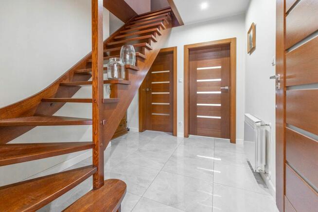 Dom Brzeźnica Leśna gm. Niedźwiada,