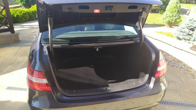 Mercedes E350 CDI z 2009 V6