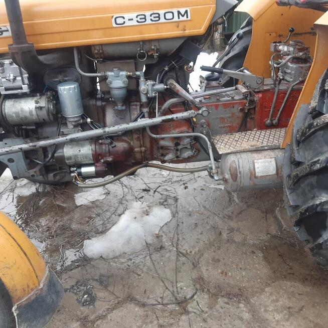 Ciągnik rolniczy Ursus c - 330 trzydziestka