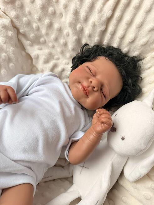 Reborn śpiący latynoska 48cm Nowy bobas lalka włosy rzęsy
