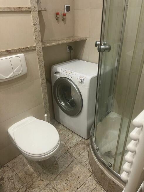 Dwa pokoje al.Solidarności 82B.