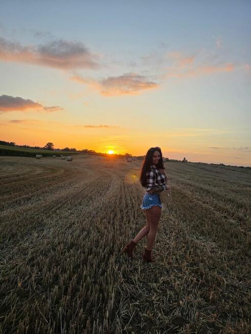 Nieidealna, ale ciekawa