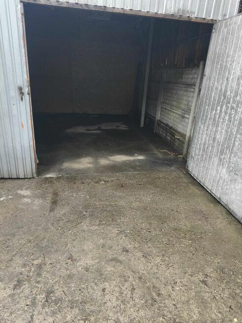 Wynajmę garaże pod działalność lub magazyn