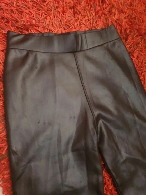 Spodnie leginsy czarne połysk ocieplane M