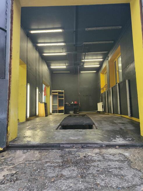 Wynajmę garaże pod działalność lub magazyn