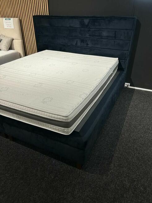 Łóżko kontynentalne z pojemnikiem 200x200cm