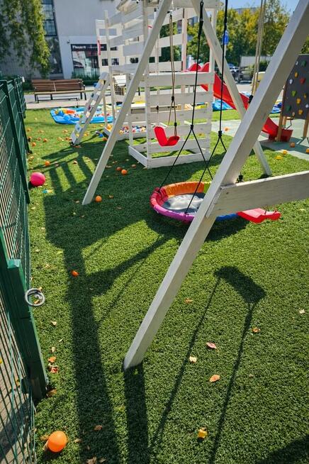 Sztuczna Trawa Piłkarska Orlik Tarasy, Ogrody i Plac Zabaw