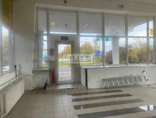 Parter,parking,wys.4,5m,dostęp24h,showroom