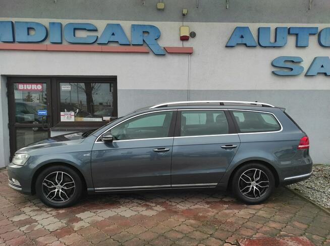 Volkswagen Passat klimatronik, Nawigacja, Podg. szyba, Skóra, Parktronik, 6-bieg, zareje