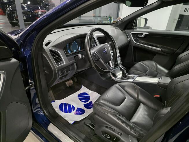 Volvo XC 60 Ocean Race / Automat/ D3 / FULL LED / wzorowy stan