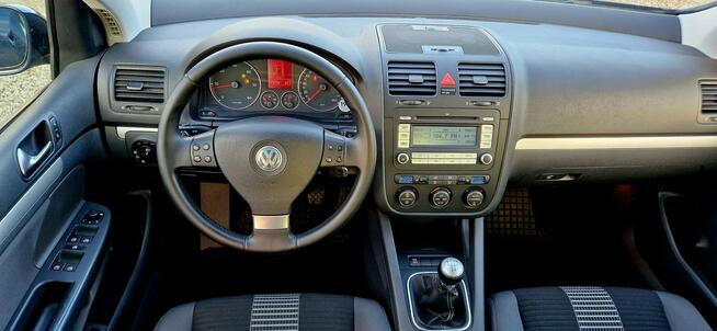 Volkswagen Golf 1.9 TDI Śliczny Stan ! Brak korozji! Klimatronic! Alu! Zamiana też!