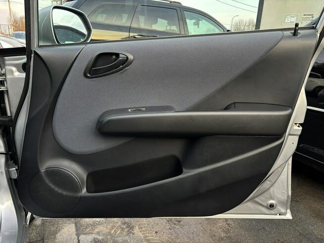 Honda Jazz 1.2 Dsi Style 78 km klima SERWIS bezwypadek 2009