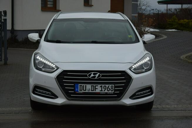 Hyundai i40 1.7D Navi/ Kamera/ Led/ Hak/ 2017r/ Sprowadzony/ Opłacony