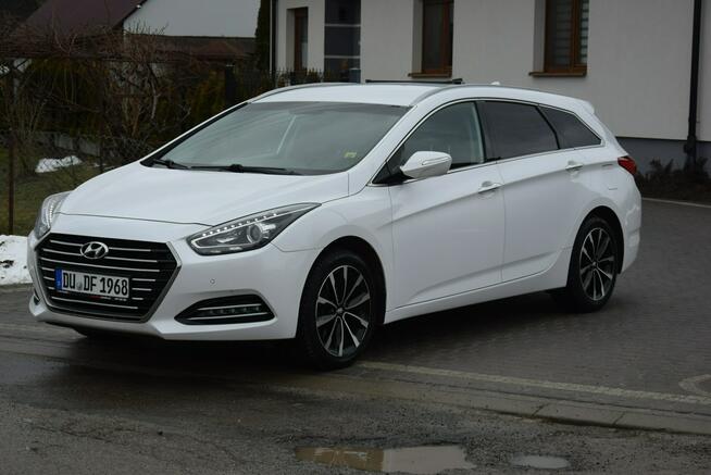 Hyundai i40 1.7D Navi/ Kamera/ Led/ Hak/ 2017r/ Sprowadzony/ Opłacony