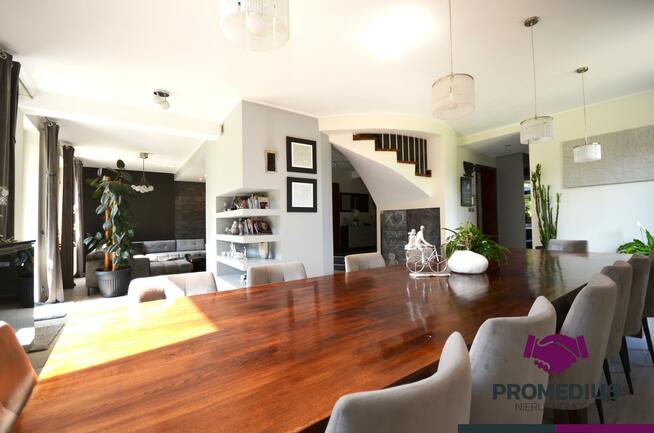 Dom Koszalin, Promowa