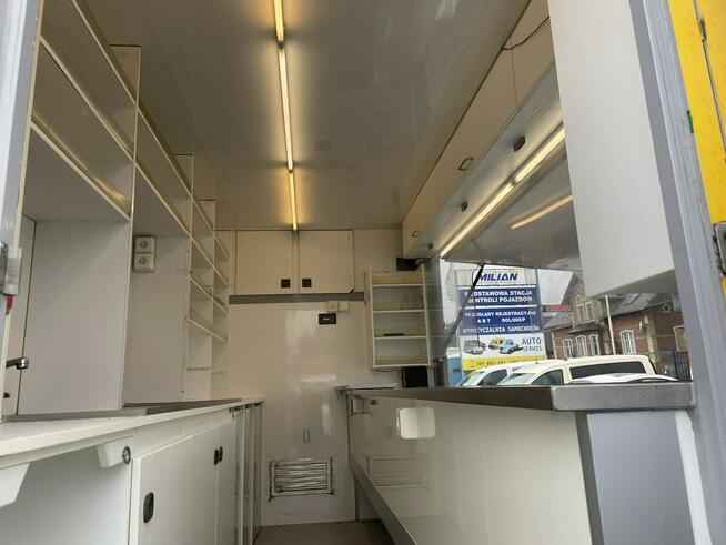Sprinter Autosklep wędli Gastronomiczna food truck foodtruck sklep2013